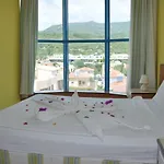 فندق Royal Nas 3*