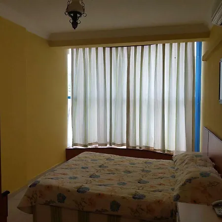 فندق Royal Nas 3*