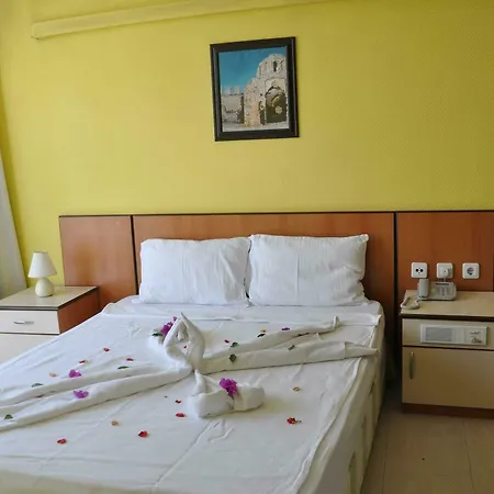 Royal Nas 3* Ürkmez